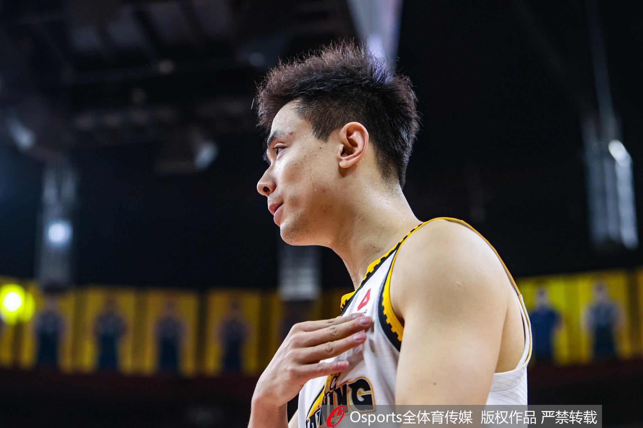 CBA常规赛第15轮最佳阵容：洛夫顿 赵嘉义 赵继伟 汉兹 刘正清